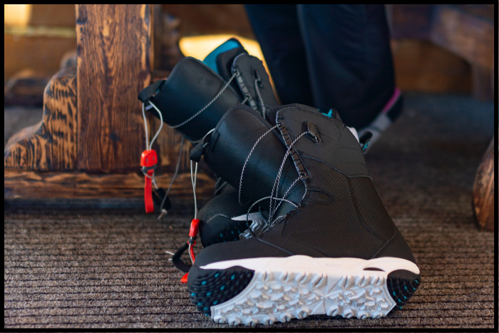 How to fix a peeled off sole